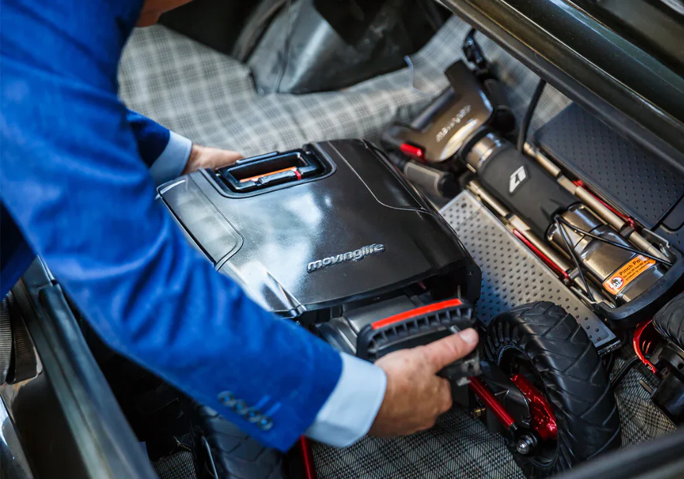 ATTO Sport Folding Mobility E Scooter - Image 20