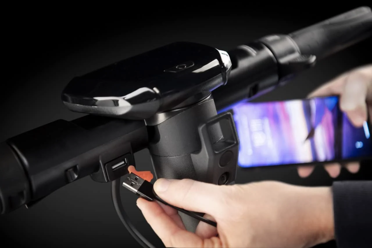 Ducati PRO-III Electric Scooter - Image 10