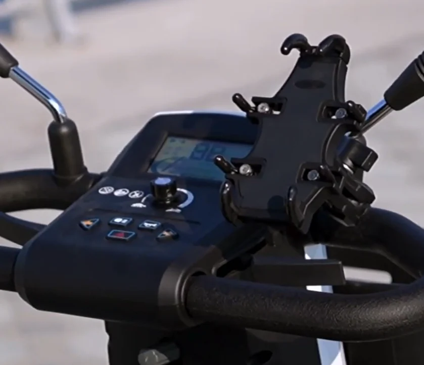 Equinox Grande Multi-Terrain Mobility E Scooter - Image 4