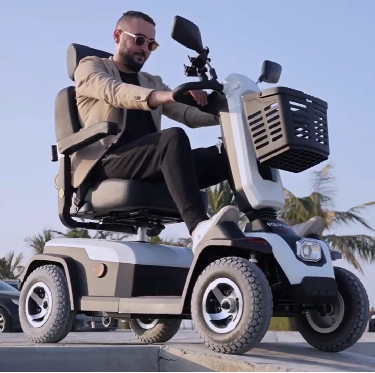 Equinox Grande Multi-Terrain Mobility E Scooter - Image 6