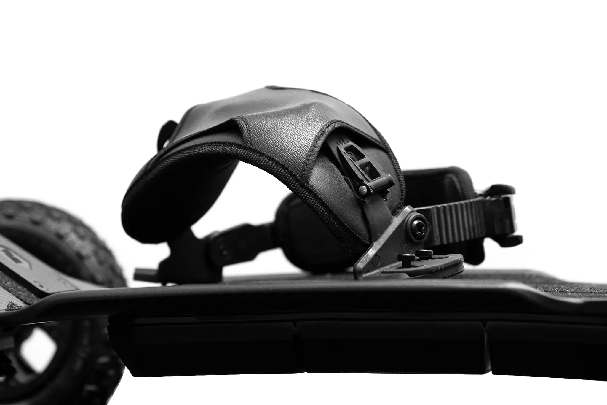 RENEGADE Electric skateboard - Image 11