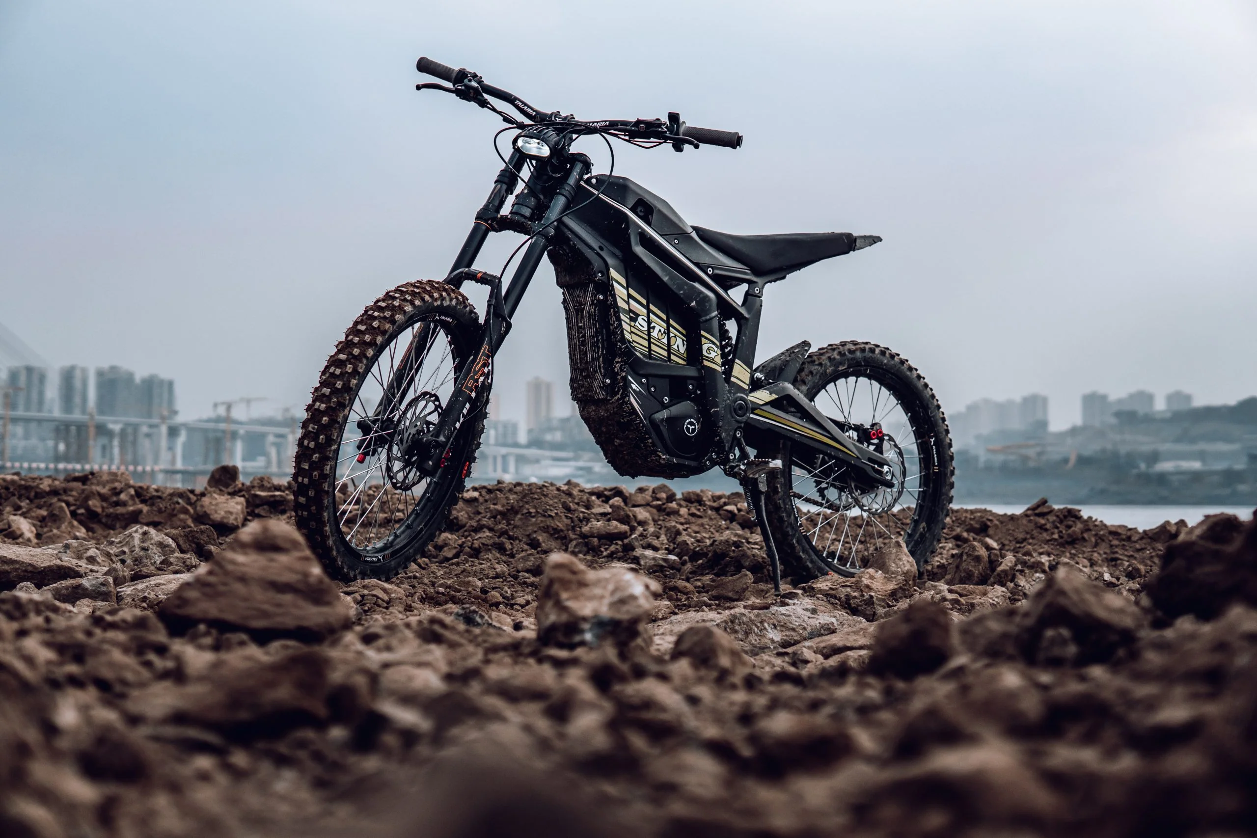 Talaria Sting 6kw Electric MX Dirt Bike - Off Road - Image 6